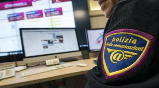 Materiale pedopornografico condiviso on line, arrestato 58enne della provincia di Pescara