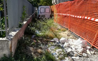 Pescara, allarme sicurezza in via Lago di Borgiano: "Un fortino della droga nel cuore del quartiere"