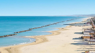 Montesilvano, divieto temporaneo di balneazione per lavori di ripascimento della spiaggia